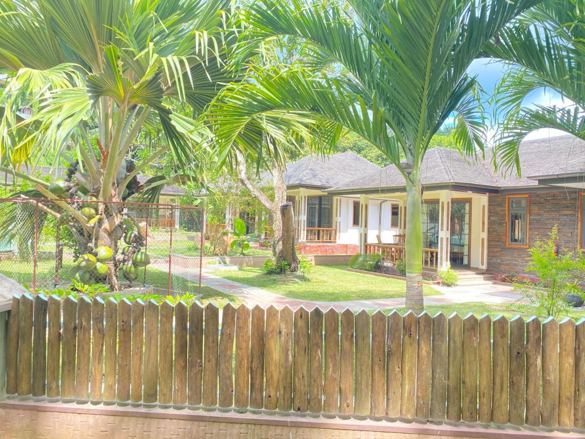 Calou Guest House La Digue Exteriör bild