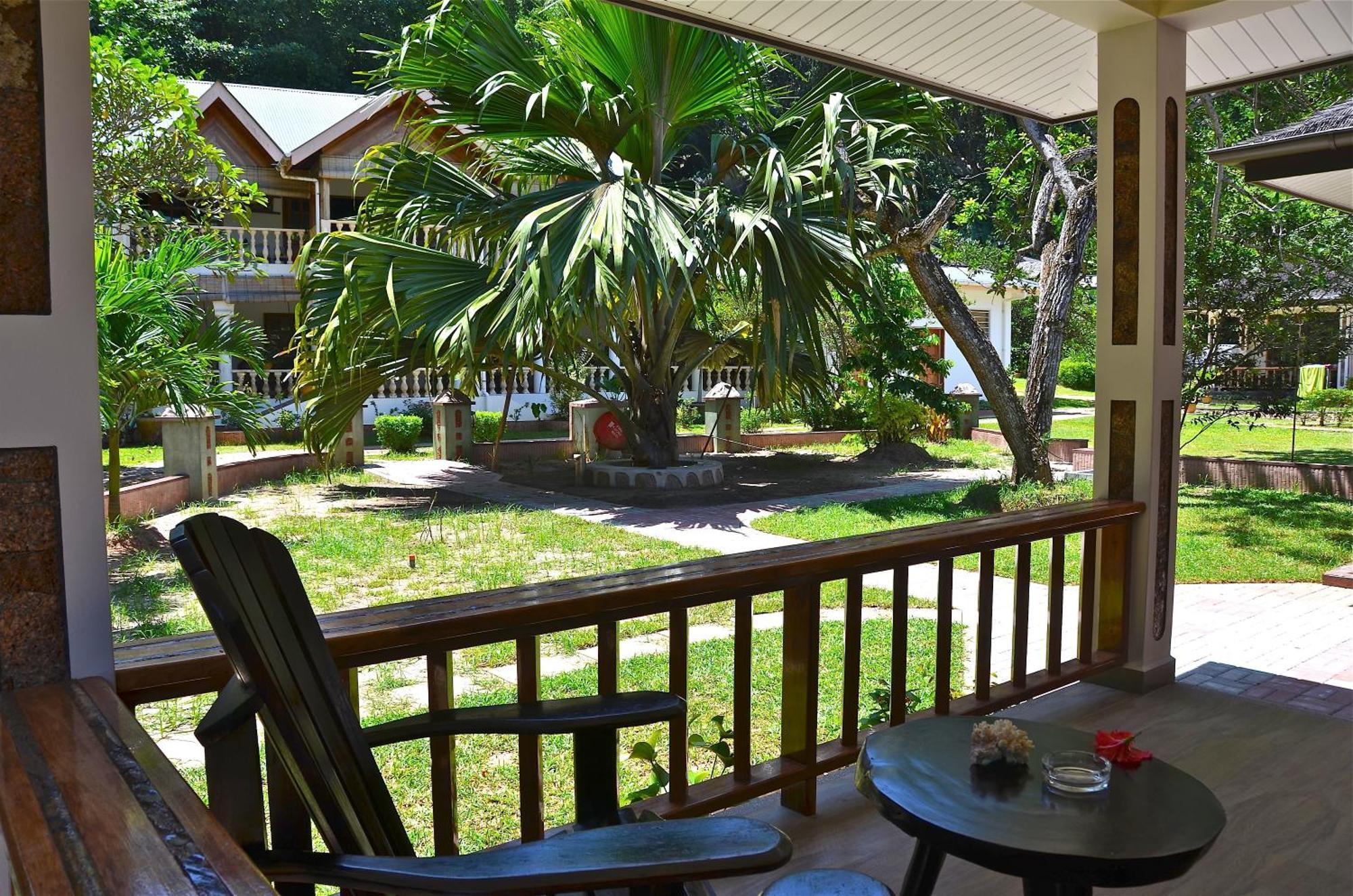 Calou Guest House La Digue Exteriör bild
