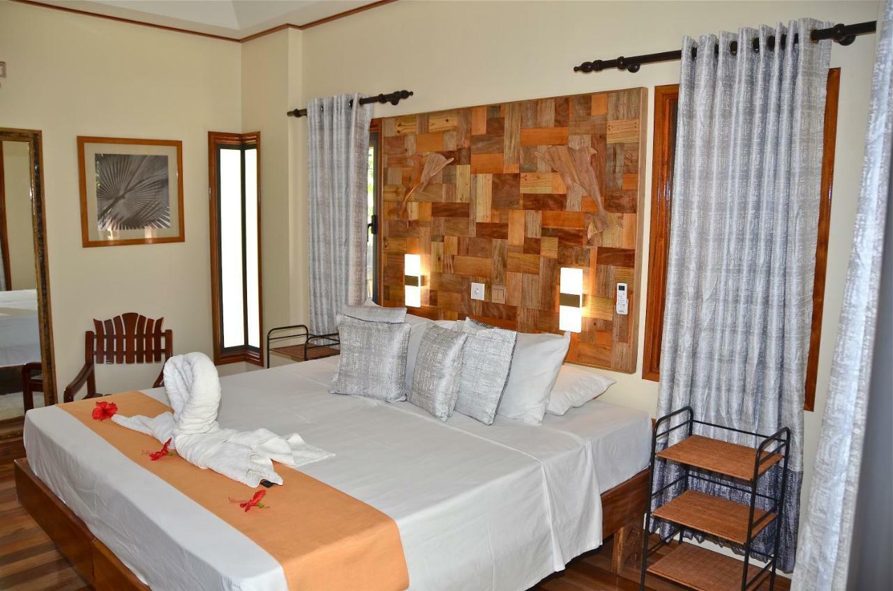 Calou Guest House La Digue Exteriör bild